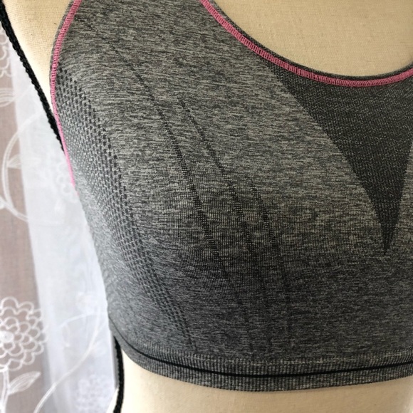 Champion sports bra grey with pink  stitching M - Picture 2 of 8